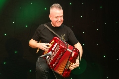 o_1dftk2a1n80m2bk9tlpbuvvq18